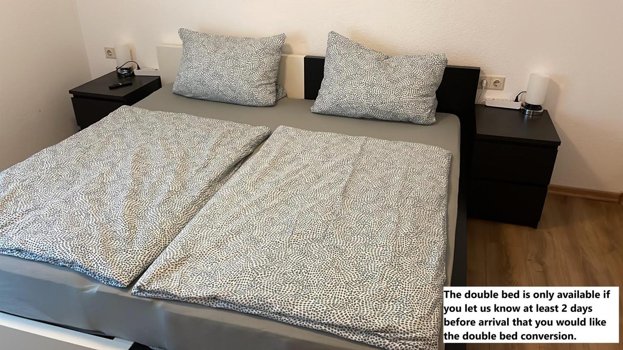 Ferienwohnung Mit 2 Zimmer, Kueche, Bad, In Σααρμπρύκεν Εξωτερικό φωτογραφία